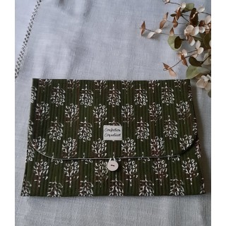 Housse matelassée pour tablette ou livre