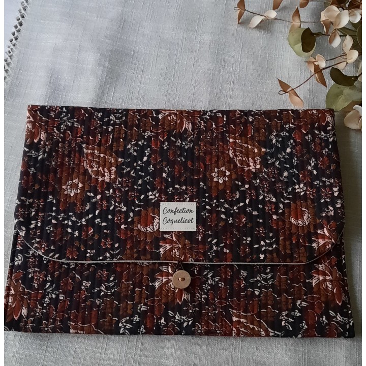 Housse matelassée pour tablette ou livre