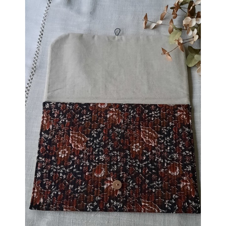 Housse matelassée pour tablette ou livre